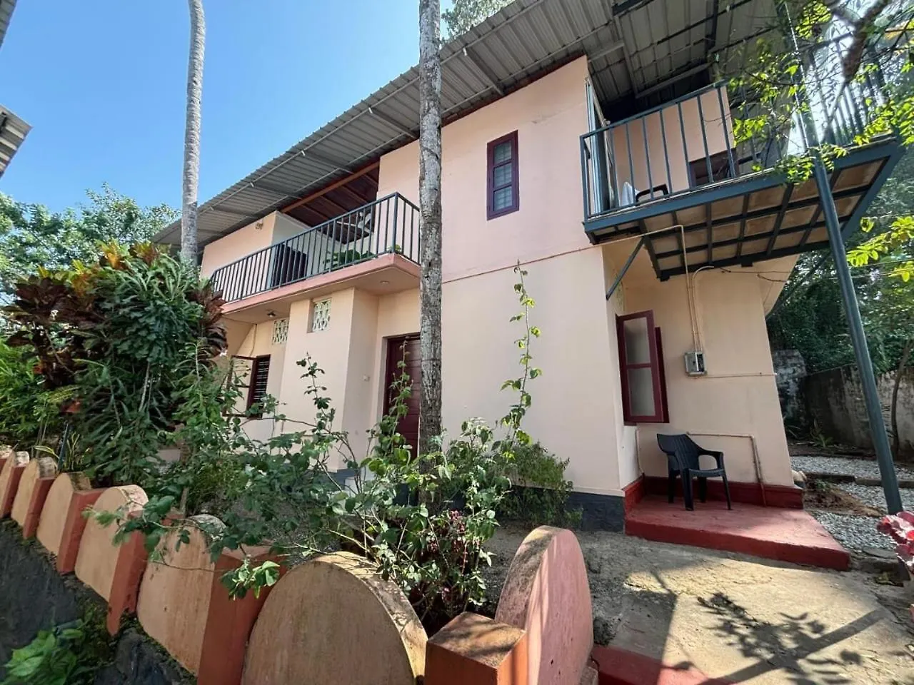 Akshay Beach Resort Varkala Ινδία